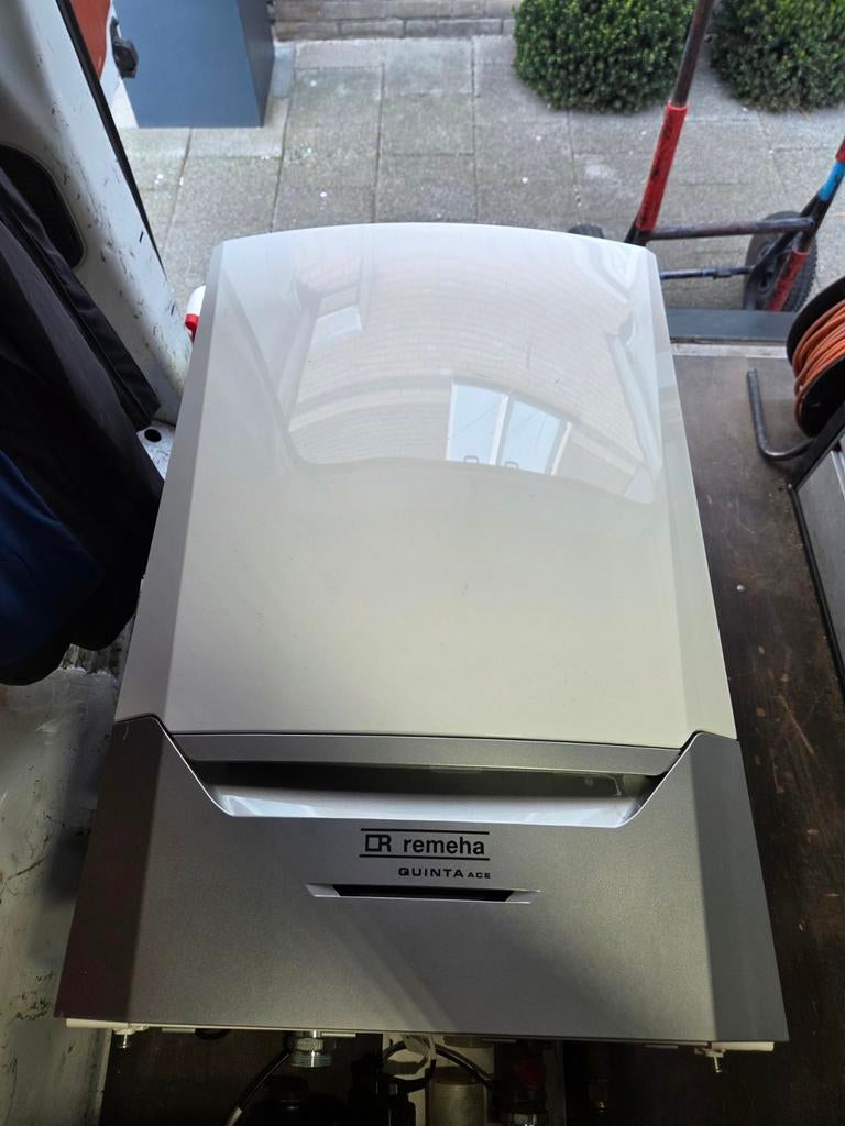 Remeha quinta ace 90. Bouwjaar 2023. Goed onderhouden., Ophalen, Minder dan 60 cm, Cv-ketel of Combi-ketel, 30 tot 80 cm