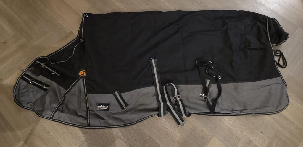 Epplejeck zwart/grijs deken 200g, Dieren en Toebehoren, Paarden en Pony's | Dekens en Dekjes, Ophalen