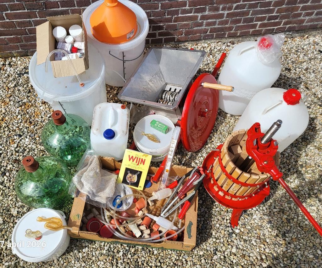 Wijnpers + Fruitmolen compleet pakket, Hobby en Vrije tijd, Overige Hobby en Vrije tijd, Zo goed als nieuw, Ophalen