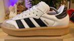 Adidas Samba maat 40 Uniseks, in nette staat., Kleding | Heren, Schoenen, Ophalen, Zo goed als nieuw, Wit