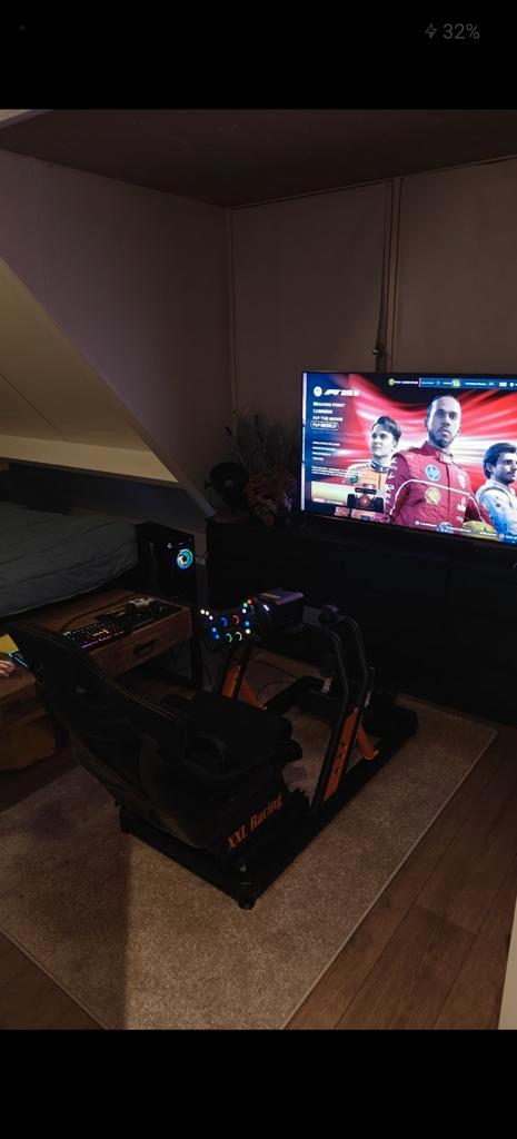 Simagic Alpha Evo Sim Racing Setup - Compleet Pakket, Spelcomputers en Games, Games | Overige, Zo goed als nieuw, Racen en Vliegen