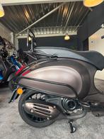 Vespa sprint 50s | Custom | Full option | 2023 | AMG DARK SA, Ophalen, Overige modellen, Maximaal 45 km/u, Zo goed als nieuw