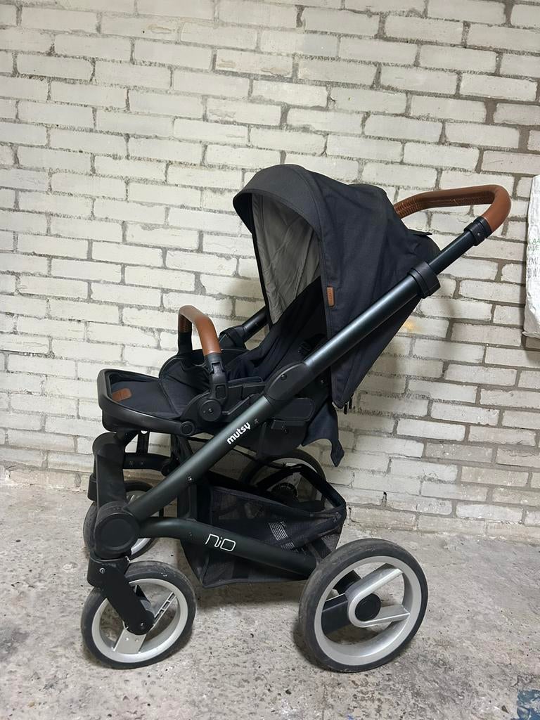 Mutsy Nio kinderwagen en reiswieg, Ophalen, Gebruikt, Overige merken, Verstelbare rugleuning