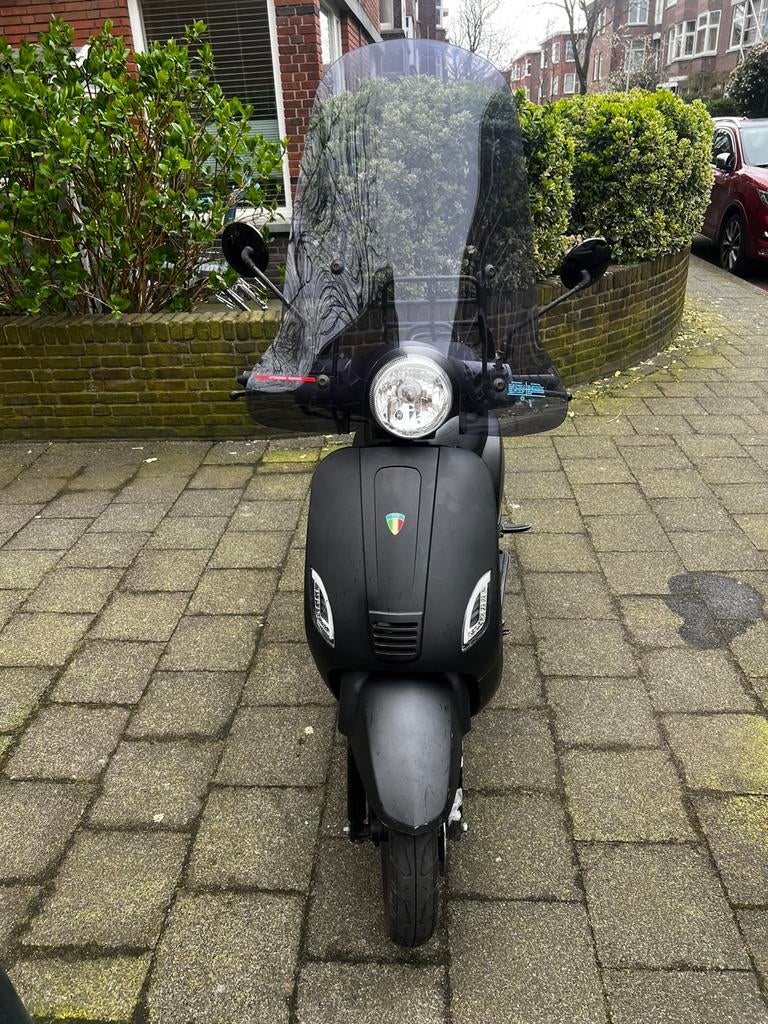 Tym scooter, Ophalen of Verzenden, Zo goed als nieuw, Benzine, Overige merken