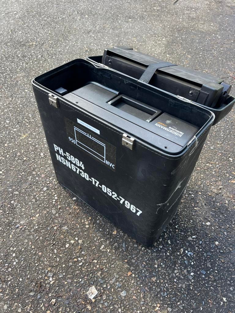 Kindermann Famulus 702 diaprojector, Ophalen of Verzenden, Gebruikt, Met scherm