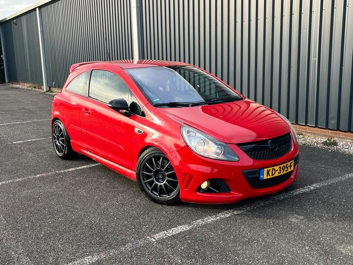 Opel Corsa 1.6 16v T OPC Schaalstoelen recardo, Auto's, Opel, Bedrijf, Corsa, ABS, Airbags, Airconditioning, Boordcomputer, Centrale vergrendeling