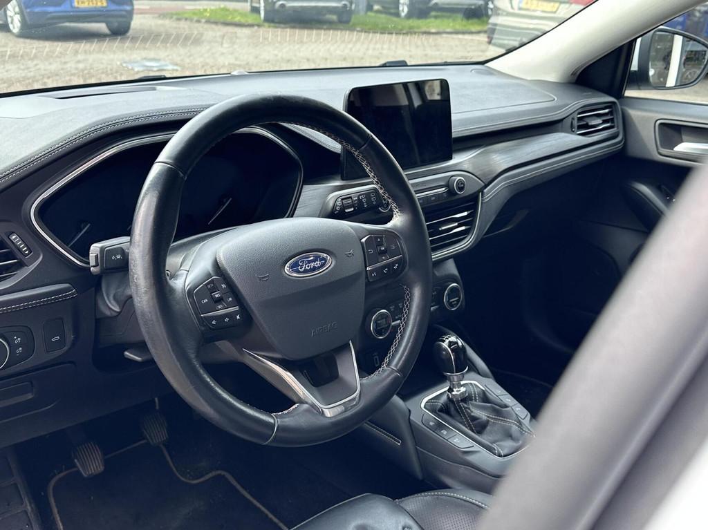 Ford Focus Wagon 1.0 EcoBoost Vignale Led, Pano, Leer, Camer, 125 pk, Gebruikt, Euro 6, 1283 kg
