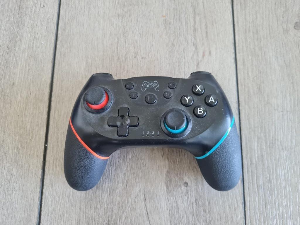 2x Nintendo Switch draadloze controller zwart, Spelcomputers en Games, Spelcomputers | Nintendo Consoles | Accessoires, Ophalen of Verzenden
