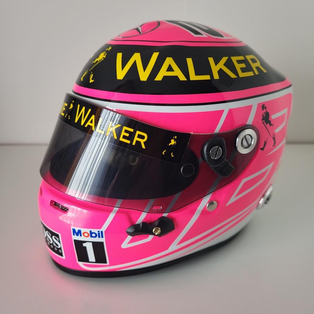 Jenson Button McLaren Mercedes 2014 British GP 1:2 Mini Helm, Ophalen of Verzenden, Formule 1