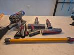 Dyson V8 Absolute Compleet - Incl. lader en 6 opzetstukken, Witgoed en Apparatuur, Stofzuigers, Ophalen of Verzenden, Gebruikt