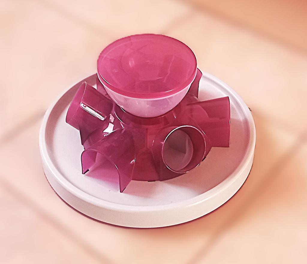 Trixie Cat Activity Tunnel Feeder -28x14 cm-, Dieren en Toebehoren, Kattenspeelgoed, Ophalen of Verzenden, Intelligentiespeelgoed