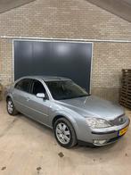 Ford Mondeo 1.8 16V 92KW Sedan 2004 Grijs, 125 pk, 680 kg, 4 cilinders, Origineel Nederlands