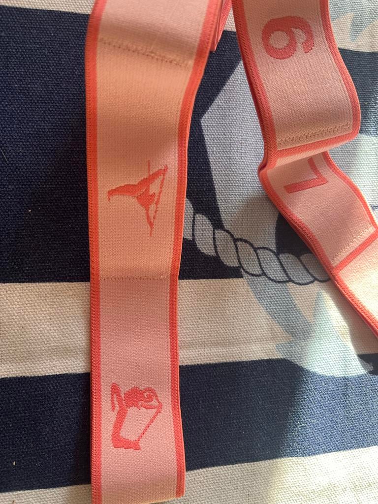 Elastiek band voor sporten, Sport en Fitness, Fitnessmaterialen, Ophalen of Verzenden, Gebruikt, Armen, Weerstandband