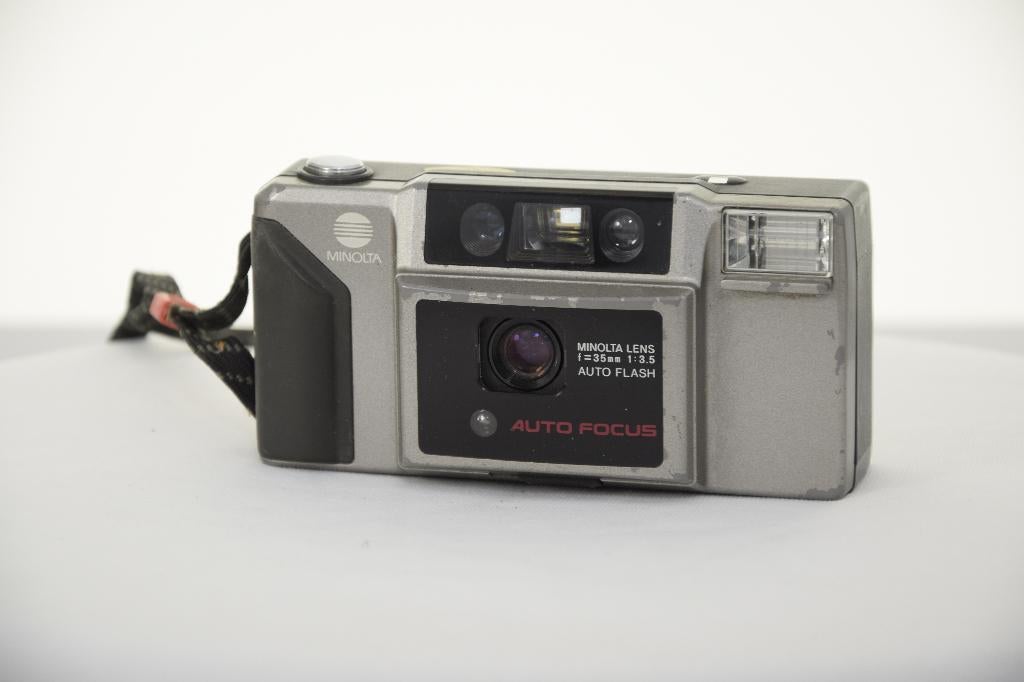 Minolta AF-E 35mm f/3.5 – werkend, Audio, Tv en Foto, Fotocamera's Analoog, Gebruikt, Minolta, Compact, Ophalen of Verzenden