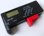 Digitale batterijtester / voltmeter voor 1,5 - 4,2 - 9 Volt, Ophalen, Nieuw
