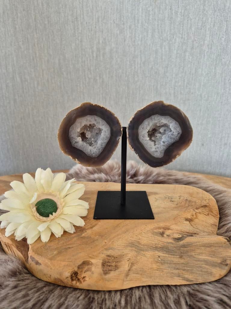 Agaat Geode Vlinder - 13cm hoog, 719g met kristallen #201, Ophalen of Verzenden, Nieuw