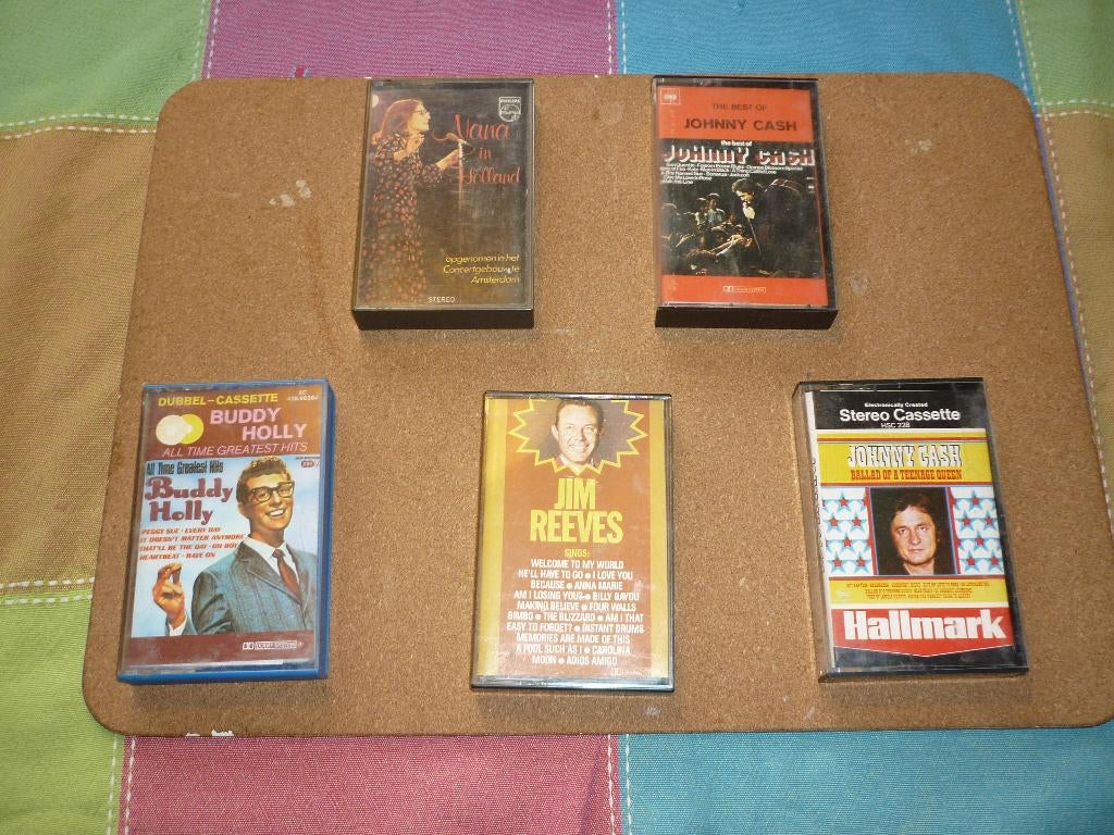 5 Verschillende cassettebandjes in goede staat, 2 t/m 25 bandjes, Overige genres, Ophalen of Verzenden, Zo goed als nieuw