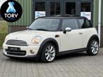 Mini Mini 1.6 Cooper Pepper | Panorama-dak | 17" | Climate C, Auto's, Mini, Voorwielaandrijving, Euro 5, Stof, Zwart