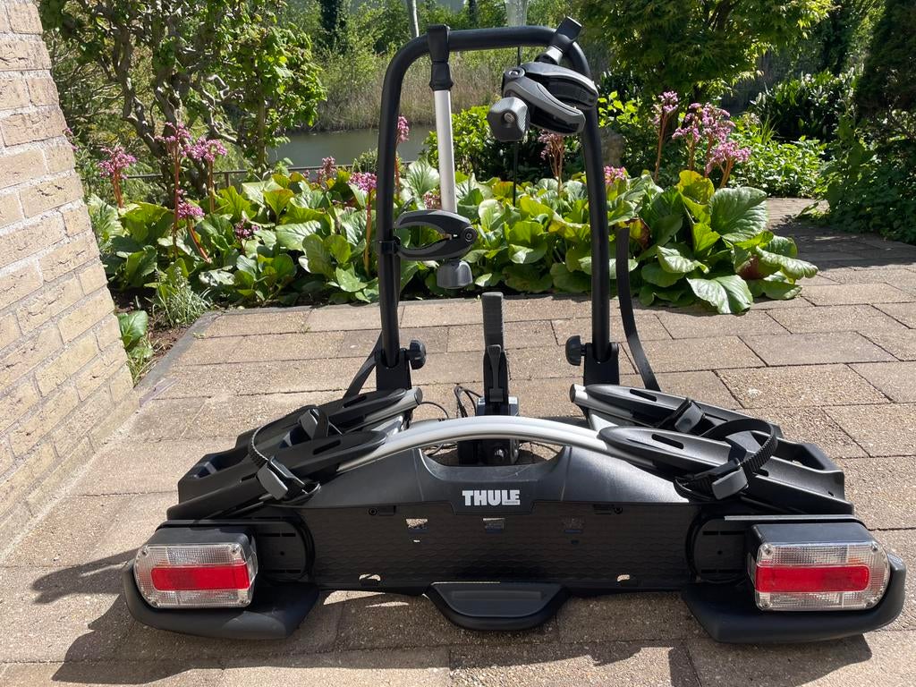 Fietsendrager Thule VeloCompact 925, Ophalen, Brede banden, Zo goed als nieuw, 2 fietsen