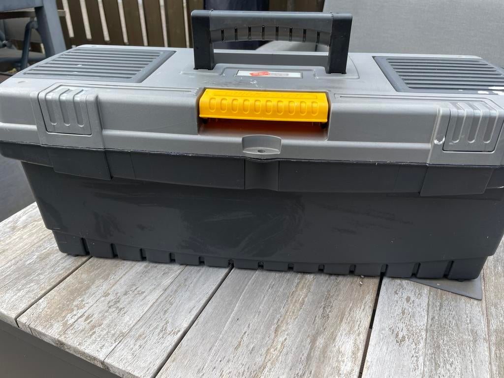 Gereedschapskist - gebruikt - werkt nog prima, Ophalen, Gebruikt