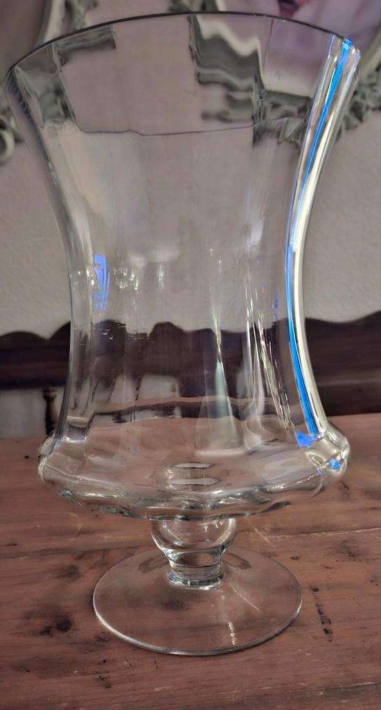 Grote glazen louvre vaas shabby chic windlicht, Antiek en Kunst, Antiek | Glas en Kristal, Ophalen