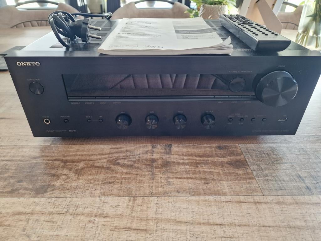 Te koop aangeboden een Onkyo TX 8050 receiver, Audio, Tv en Foto, Versterkers en Receivers, Ophalen, 120 watt of meer, Onkyo