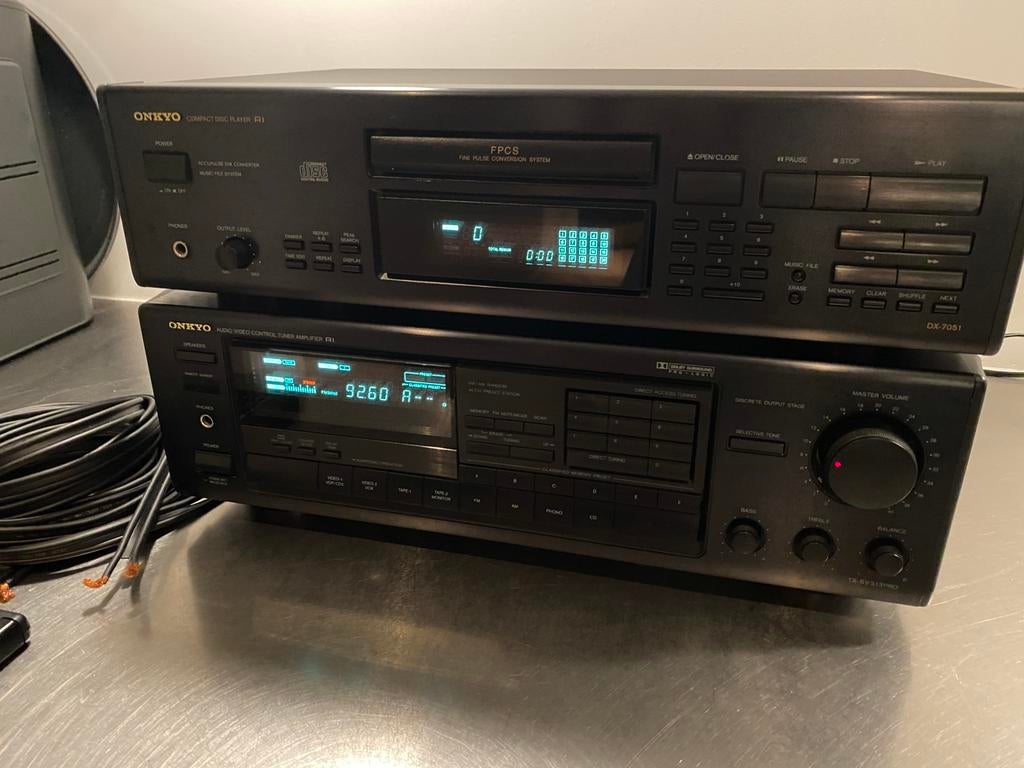 ONKYO CD speler compact disc player DX-7051 & versterker, Ophalen