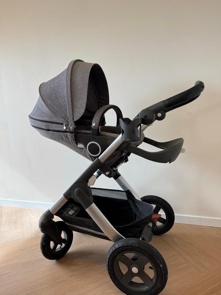 Stokke Trailz Black Melange met reiswieg, Gebruikt, Luchtbanden, Combiwagen, Ophalen