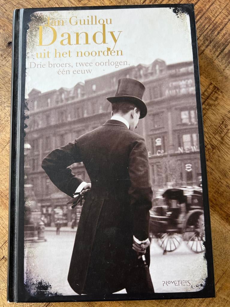 Jan Guillou - Dandy uit het noorden, Ophalen of Verzenden, Gelezen, Europa overig
