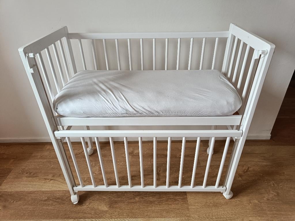 Petit Amelie co sleeper incl. Dekens en lakens., Ophalen, Zo goed als nieuw, Minder dan 140 cm, Matras