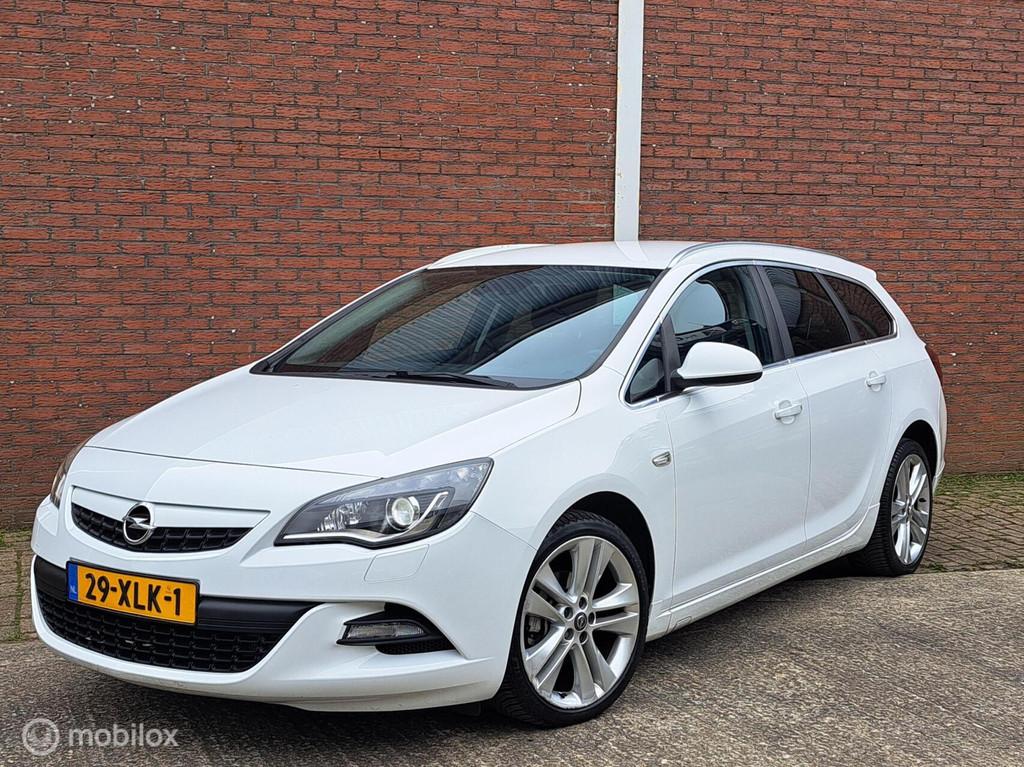 Opel Astra Sports Tourer 1.4 Turbo Sport, Auto's, Voorwielaandrijving, Euro 5, Gebruikt, 4 cilinders