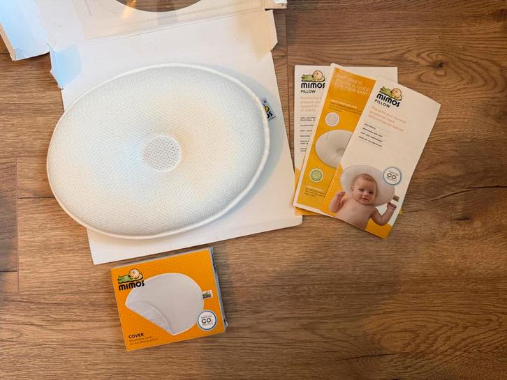 Mimos Kussen Maat S met Hoes - Voorkomt Plat Hoofdje, Kinderen en Baby's, Overige Kinderen en Baby's, Zo goed als nieuw, Ophalen of Verzenden