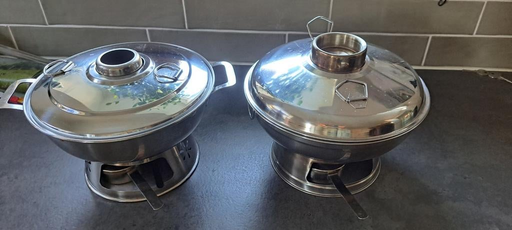 2 hotpots, Huis en Inrichting, Keuken | Potten en Pannen, Ophalen of Verzenden, Pot, Bus of Blik