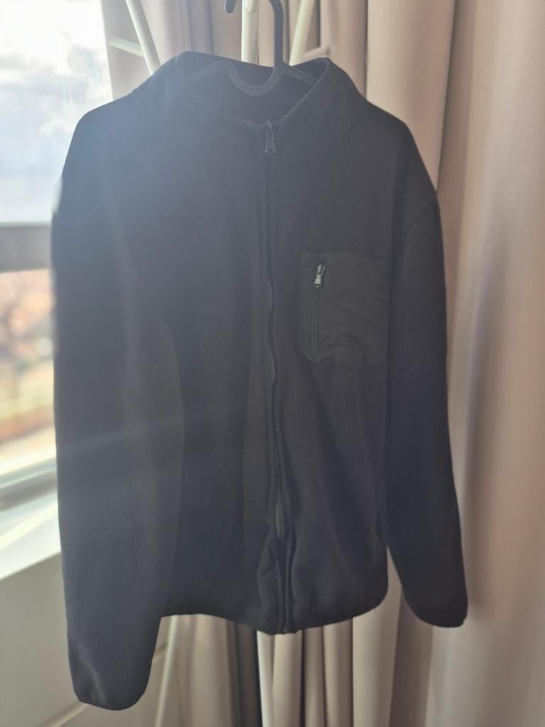 Donkere fleece jas | Dark fleece jacket, Ophalen of Verzenden, Zo goed als nieuw