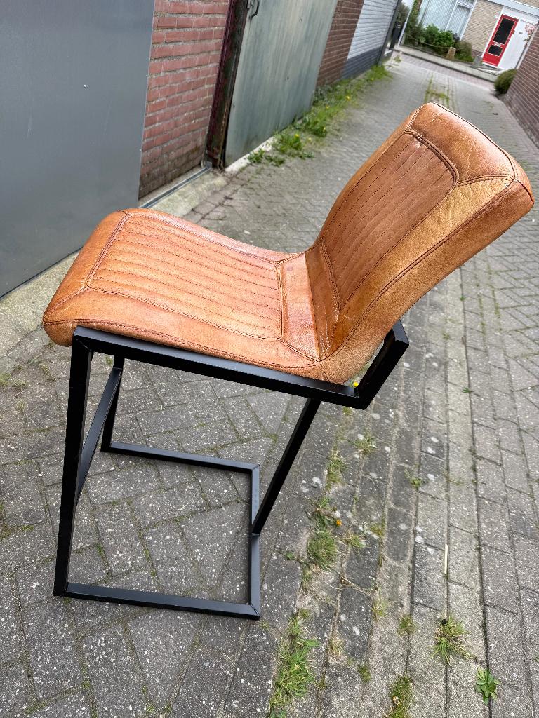 bar kruk 4 stuks, Huis en Inrichting, Barkrukken, Ophalen, Met voetsteun, 60 tot 90 cm, Zo goed als nieuw