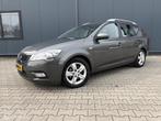 Kia cee'd Sporty Wagon 1.4 CVVT Seven Airco Cruise Camera Tr, Auto's, Voorwielaandrijving, Stof, Gebruikt, Zwart
