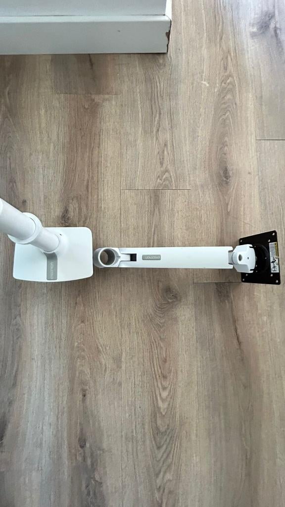 Moniteur arm: Ergotron LX Desk arm (Grondig gewassen), Computers en Software, Monitoren, Ophalen, Nieuw, Overige typen, Onbekend