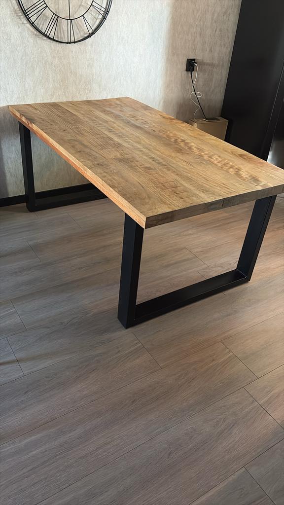 Eetkamertafel Trevor mangohout - 80x180x100 cm, Huis en Inrichting, Tafels | Eettafels, Ophalen, 50 tot 100 cm, Zo goed als nieuw