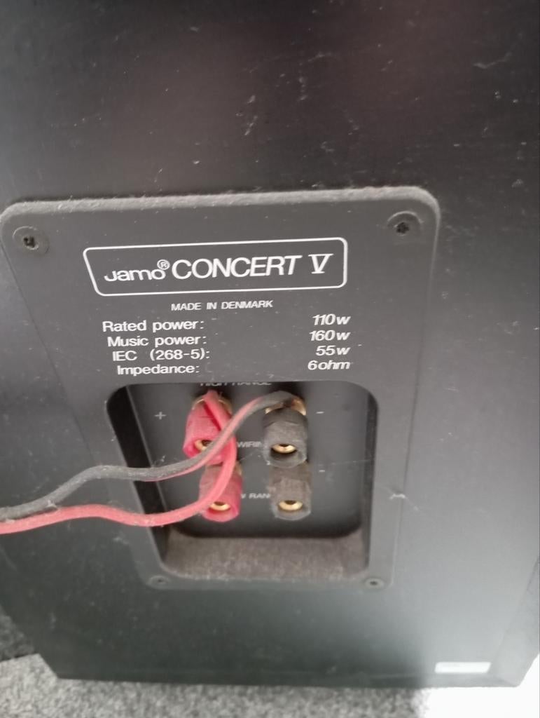 Jamo luidsprekers zeer goed geluid. En groot bereik, Ophalen of Verzenden, Zo goed als nieuw, 120 watt of meer, Front, Rear of Stereo speakers