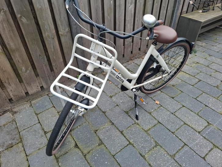 Cortina fiets met voordrager. 28inch, Fietsen en Brommers, Fietsen | Dames | Damesfietsen, Gebruikt, Overige merken, 50 tot 53 cm