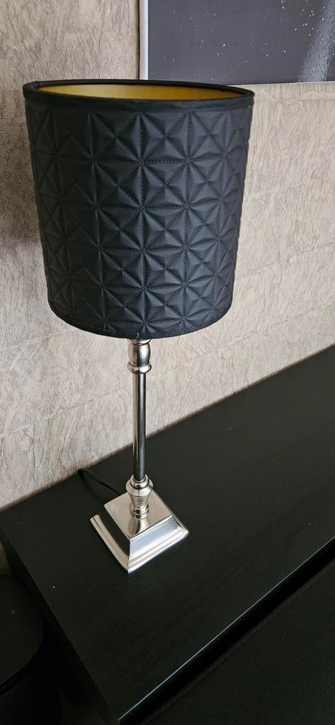 Tafellampje, Ophalen, Minder dan 50 cm