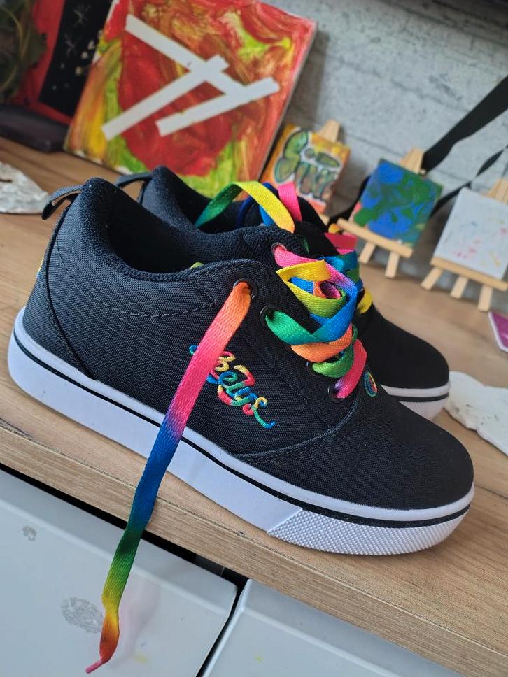 Heelys, Kinderen en Baby's, Speelgoed | Buiten | Rolschaatsen, Zo goed als nieuw, Dames, Heren, Kinderen, Ophalen of Verzenden