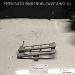 Mercedes W124  1993   Bumperkapje