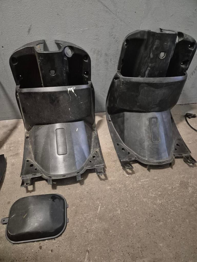 Peugeot v-clic onderdelen, Fietsen en Brommers, Ophalen, Benzine