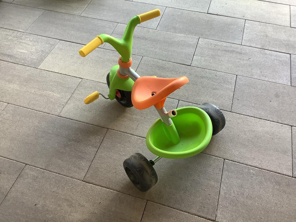 Smoby driewieler - Groen/Oranje, Fietsen en Brommers, Fietsen | Driewielers, Ophalen, Gebruikt