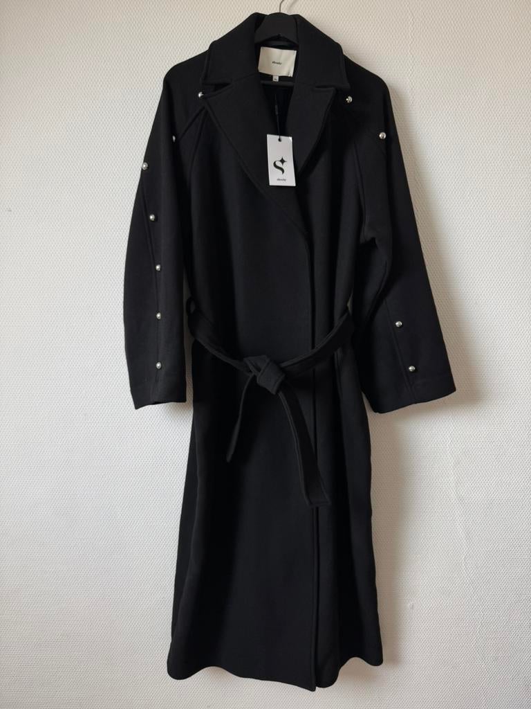 Nieuw Shoeby studs jas zwart M/L, Kleding | Dames, Jassen | Winter, Verzenden, Nieuw, Maat 38/40 (M), Zwart