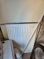 Nieuwe radiatoren, toilet, wastafel en douche accecoires., Doe-het-zelf en Verbouw, Verwarming en Radiatoren, Ophalen of Verzenden