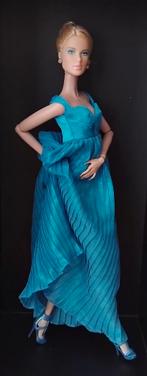 Barbie Model of the moment Daria X Versace, Verzamelen, Poppen, Ophalen of Verzenden, Fashion Doll