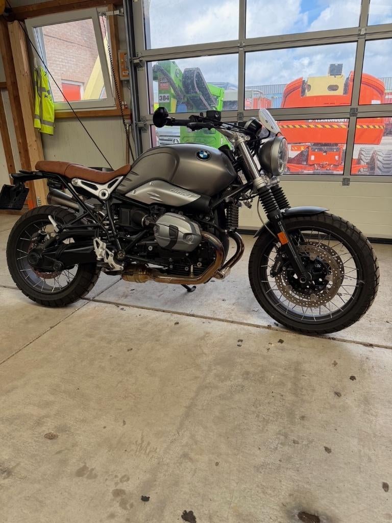 BMW R Nine T Scrambler, 2 cilinders, Handvatverwarming, 1170 cc, Particulier