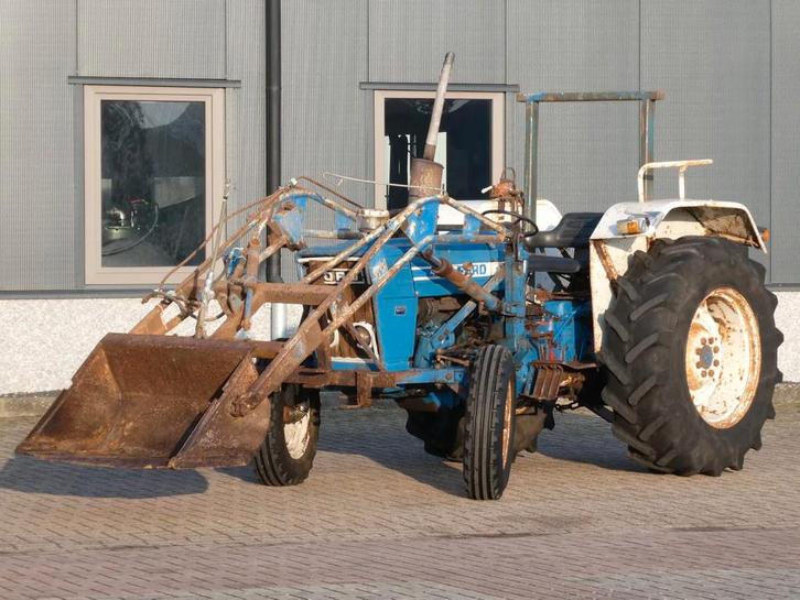 Ford 4100 2wd / 4521 Draaiuren / Voorlader, Zakelijke goederen, Agrarisch | Tractoren, Ford, Gebruikt